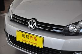 2012款大众高尔夫1.6L手动时尚型