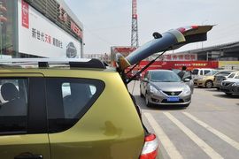 2013款日产骊威劲锐版1.6L