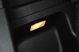 2013款日产骊威劲锐版1.6L