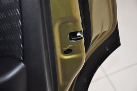 2013款日产骊威劲锐版1.6L