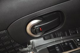 2013款日产骊威劲锐版1.6L