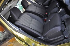 2013款日产骊威劲锐版1.6L
