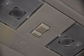 2013款日产骊威劲锐版1.6L