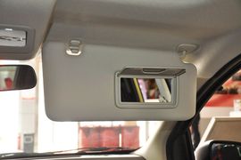 2013款日产骊威劲锐版1.6L