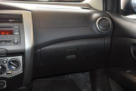 2013款日产骊威劲锐版1.6L