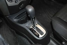 2013款日产骊威劲锐版1.6L