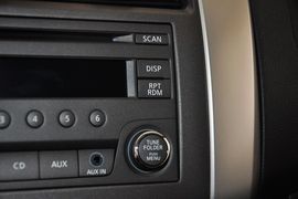 2013款日产骊威劲锐版1.6L