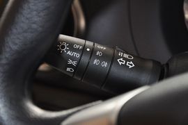 2013款日产骊威劲锐版1.6L