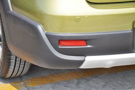 2013款日产骊威劲锐版1.6L