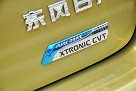 2013款日产骊威劲锐版1.6L
