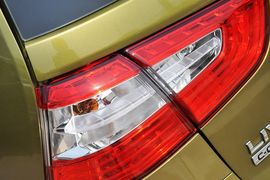 2013款日产骊威劲锐版1.6L