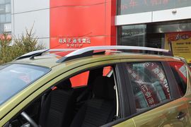 2013款日产骊威劲锐版1.6L