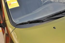 2013款日产骊威劲锐版1.6L