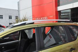 2013款日产骊威劲锐版1.6L