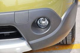 2013款日产骊威劲锐版1.6L