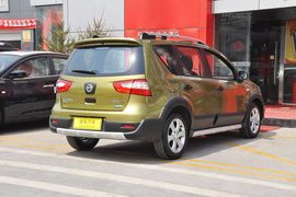 2013款日产骊威劲锐版1.6L