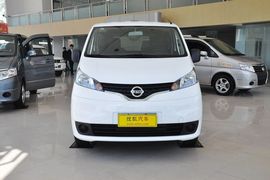 2013款日产NV200