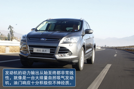 2013款长安福特翼虎外出试驾