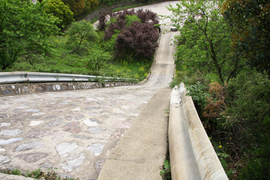 2013款长安福特翼虎外出试驾