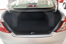 2011款日产阳光1.5XE