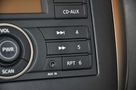 2011款日产阳光1.5XE