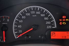 2011款日产阳光1.5XE