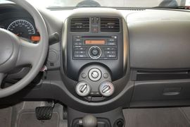 2011款日产阳光1.5XE