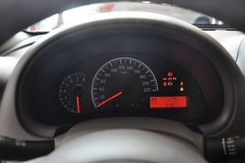 2011款日产阳光1.5XE