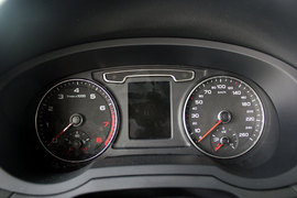 一汽奥迪Q3到店实拍