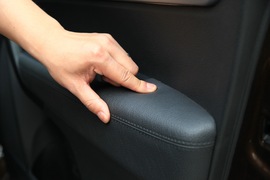2013款起亚索兰托2.4GDI