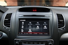 2013款起亚索兰托2.4GDI