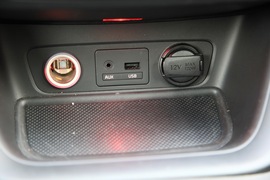 2013款起亚索兰托2.4GDI