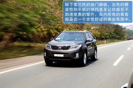 2013款起亚索兰托2.4GDI