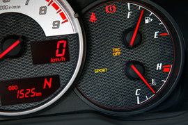 2013款丰田86自动豪华版试驾实拍