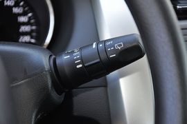 2013款日产骊威劲锐版1.6XL