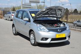 2013款日产骊威1.6XL