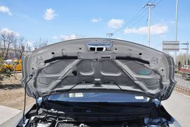 2013款日产骊威1.6XL