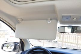 2013款日产骊威1.6XL