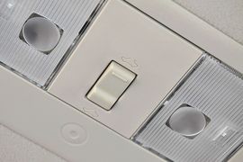 2013款日产骊威1.6XL