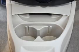 2013款日产骊威1.6XL