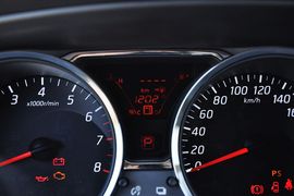 2013款日产骊威1.6XL