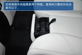 2013款沃尔沃V40到店实拍