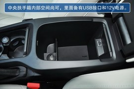 2013款沃尔沃V40到店实拍