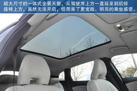 2013款沃尔沃V40到店实拍