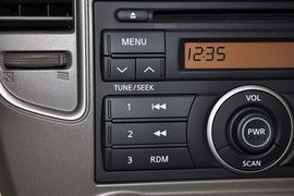 2012款日产轩逸经典1.6XE自动舒适版