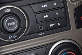 2012款日产轩逸经典1.6XE自动舒适版