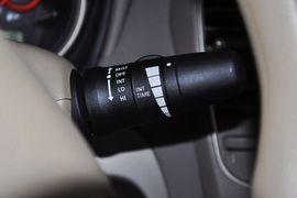 2012款日产轩逸经典1.6XE自动舒适版
