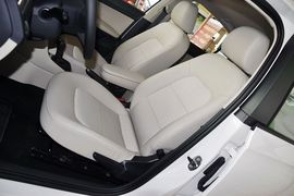 2013款斯柯达Rapid昕锐