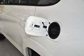 2013款丰田RAV4