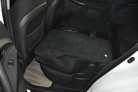 2013款丰田RAV4